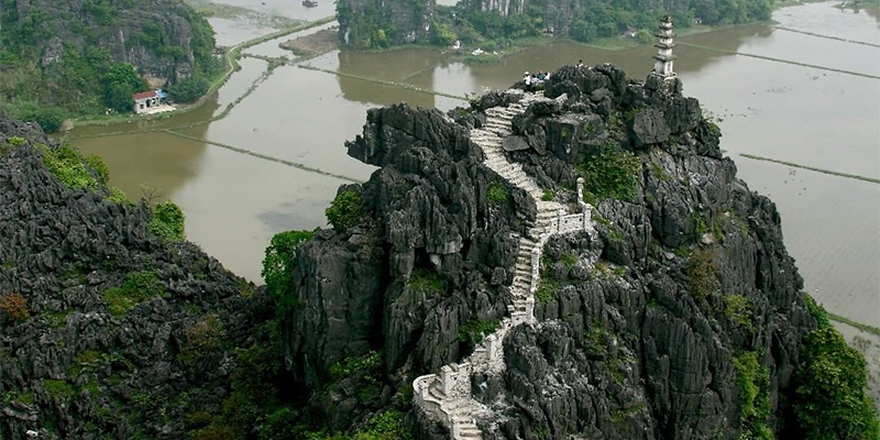 Hang Múa Ninh Bình