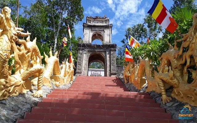 Chùa Ngọa Cương, Quảng Bình