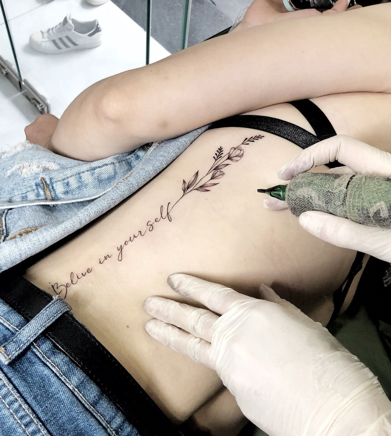 Dịch vụ của Minh Tú Tattoo